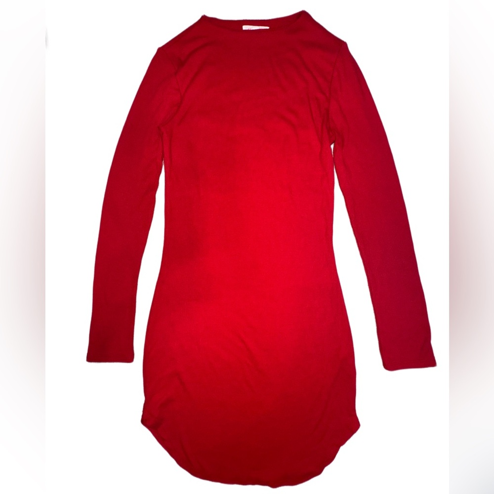 Red long sleeve casual dress